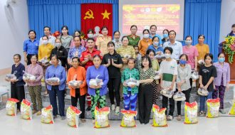 Thị đoàn – Hội LHTN Việt Nam thị xã Duyên Hải phối hợp tổ chức chương trình “Xuân Tình Nguyện 2024”